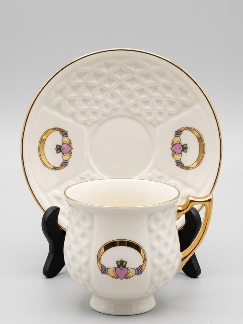 Vintage Donegal Parian China Claddagh Teacup & Saucer Set Ireland Celtic